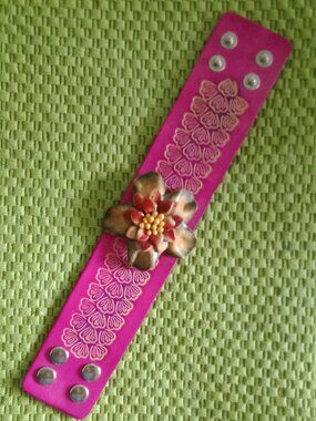 Pink Leather Flower Bracelet